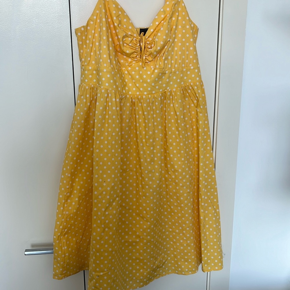 NWT - Retro Chic yellow polkadot dress